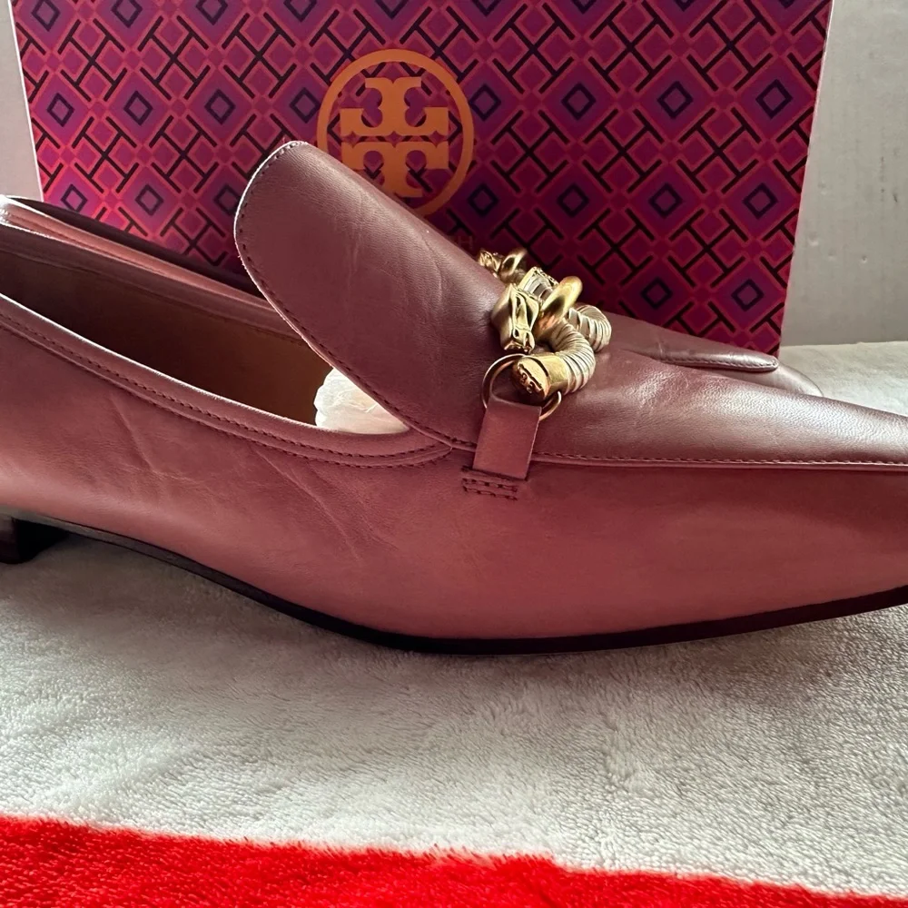Tory Burch classic tory